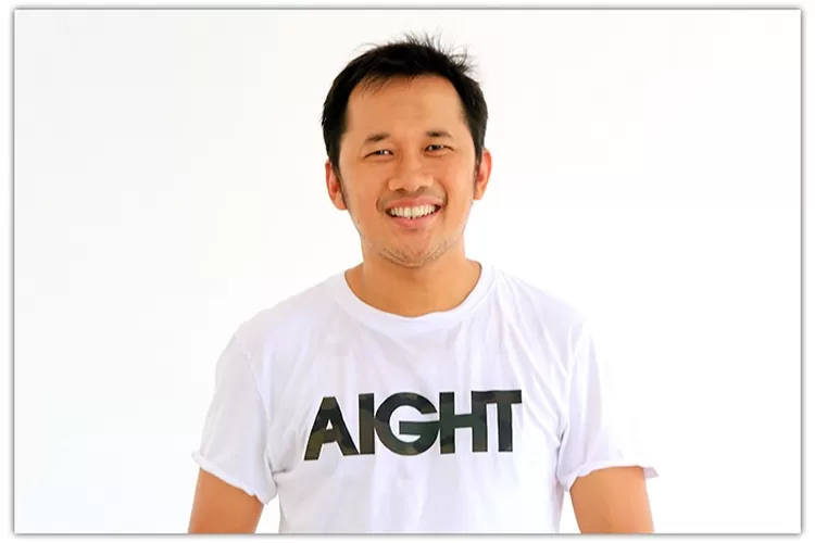 Keputusan berani Hanung Bramantyo menjadi sorotan. Ikuti berita terbaru lainnya dari dunia hiburan dan para publik figur di Selebriti Hits.