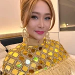Inul Daratista, penyanyi dangdut dan pengusaha, secara blak-blakan menolak tawaran menjadi anggota DPR. Foto ini menampilkan Inul saat memberikan pernyataan jujur dan berani, yang menuai banyak pujian dari publik