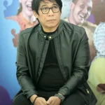 Parto Patrio, komedian, memberikan reaksi keras saat namanya dikaitkan dengan skandal yang menimpa Eko Patrio, rekannya. Ia menegaskan tidak terlibat dalam dunia politik dan mengkritik para penyebar gosip